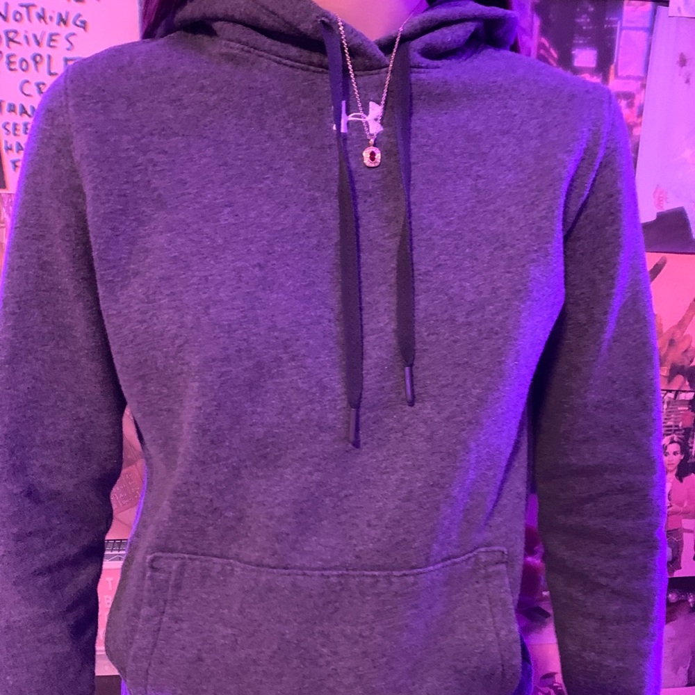 under armor gray hoodie